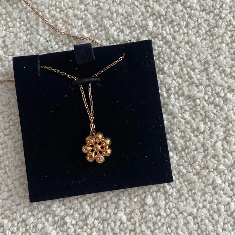 Swarovski Crystal Flower Necklace - Picture 8 of 10